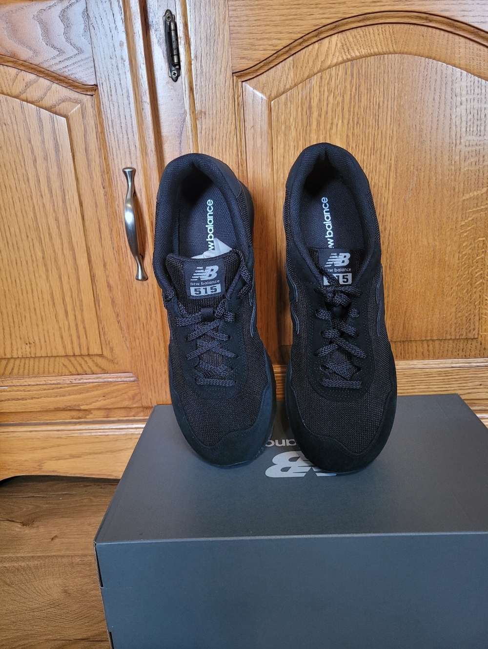 New Balance Mens Size 10 515 Black On Black Classics Sneakers Shoes M515AGR - Picture 4 of 8